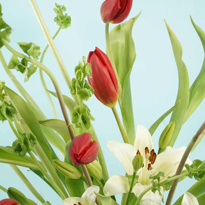 How to Make Flowers Last Longer