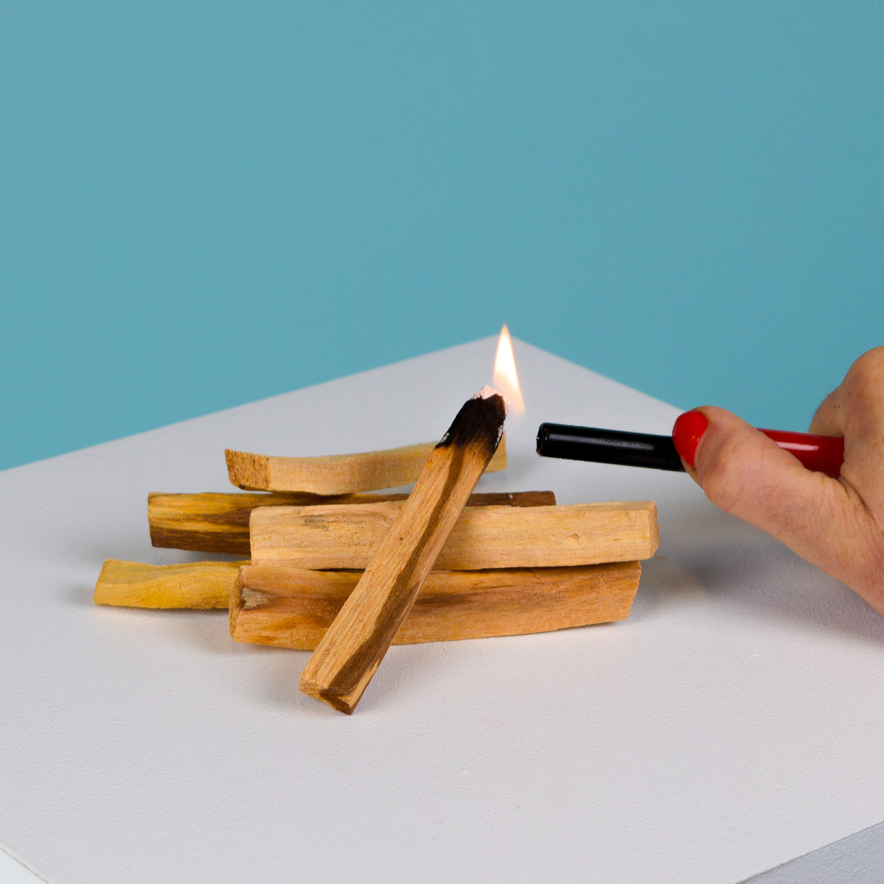 Palo Santo Sticks - Crushes Flowers