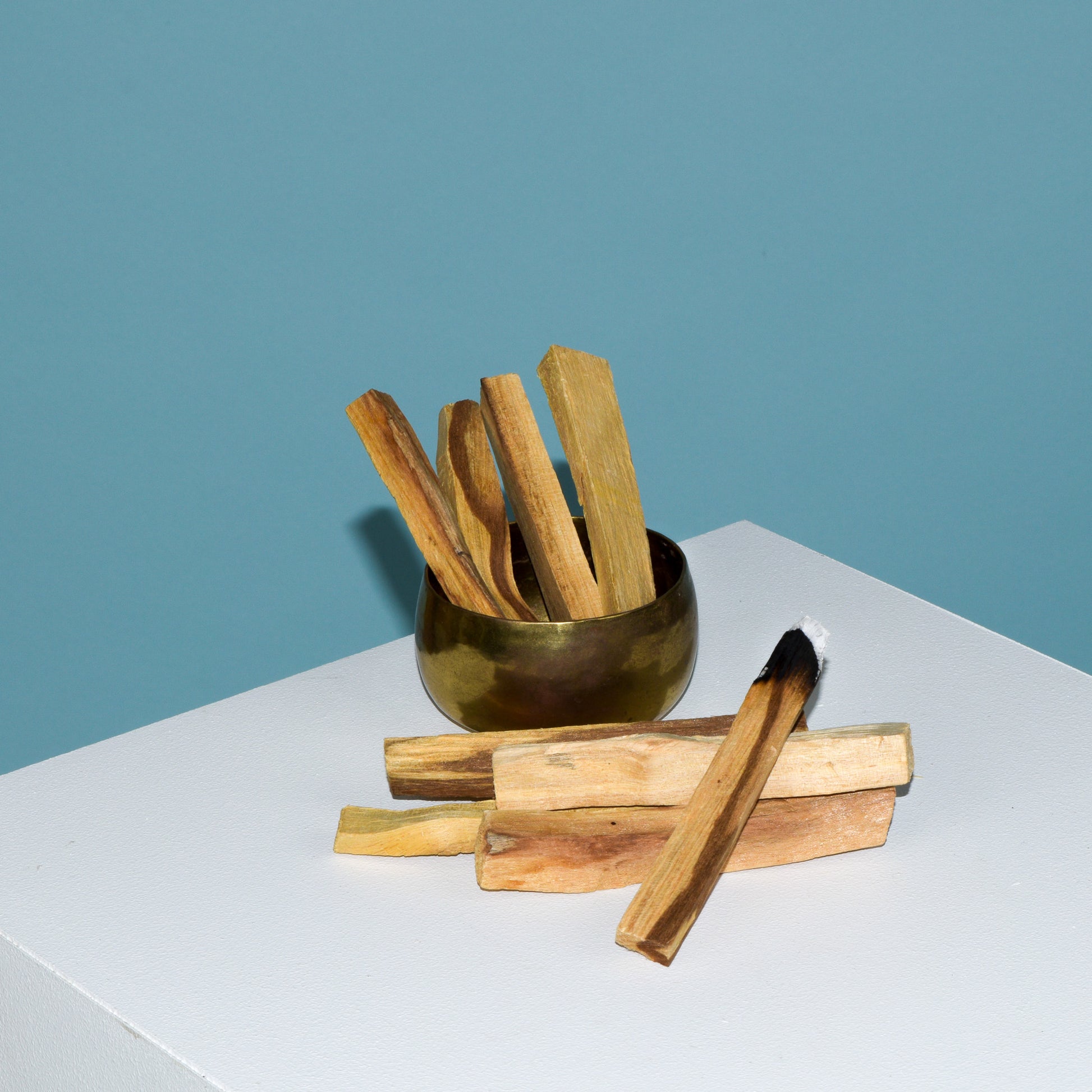 Palo Santo Sticks - Crushes Flowers