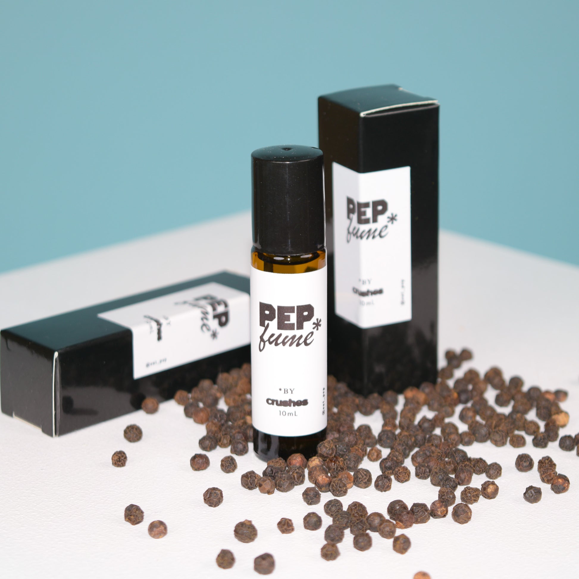 Perfume - Black Pepper Roll-On 'PEPfume' - Crushes Flowers
